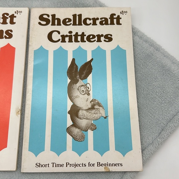 Craft Lot-Shell Craft Creations & Critters 1977 & 1981 & Two Other Books - Picture 4 of 17